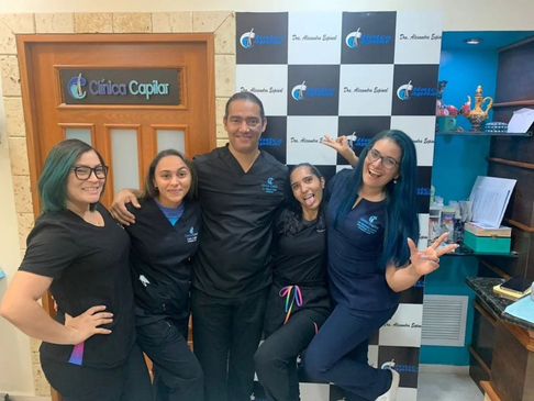 Slider image (4) Clinica Capilar